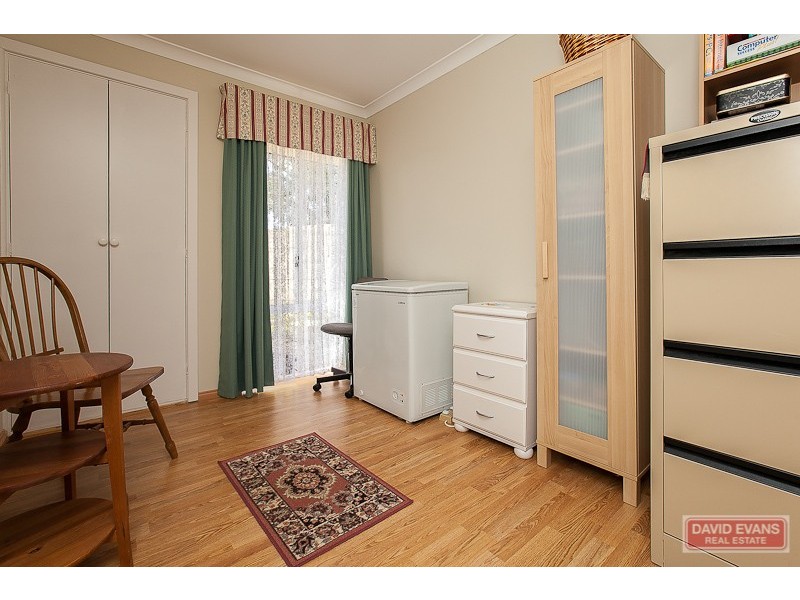 15 Bandera Close, Warnbro WA 6169