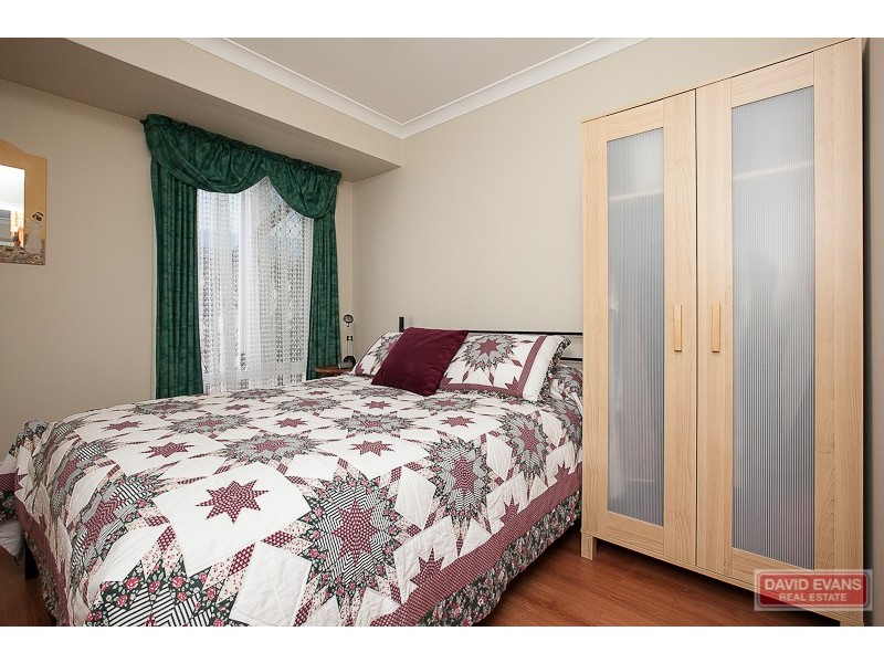 15 Bandera Close, Warnbro WA 6169