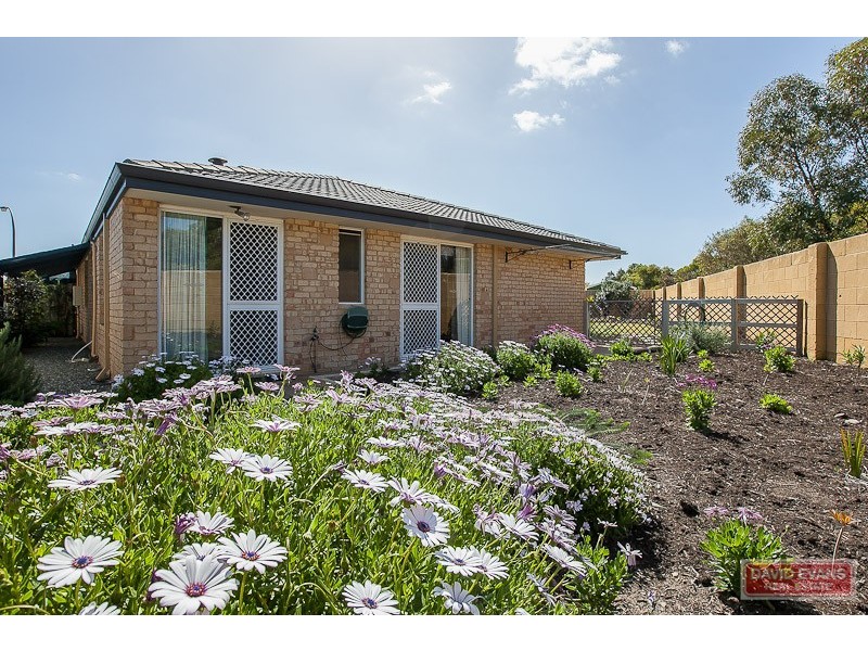 15 Bandera Close, Warnbro WA 6169