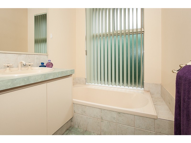 34 Erlistoun Street, Golden Bay WA 6174