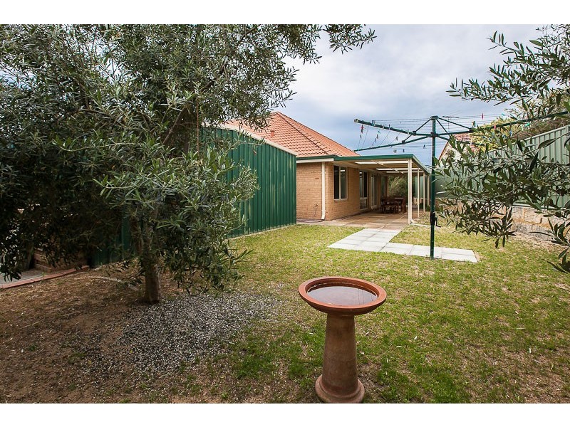 34 Erlistoun Street, Golden Bay WA 6174