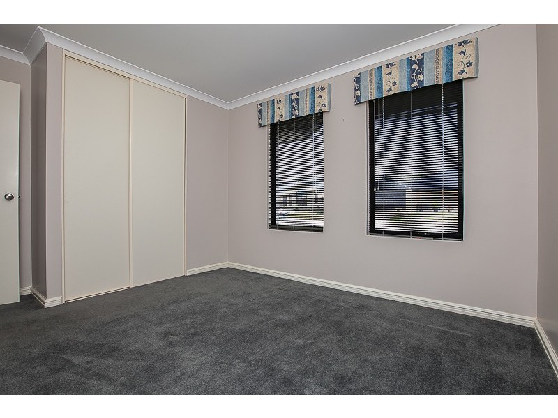 9 Ravenglass Crescent, Waikiki WA 6169