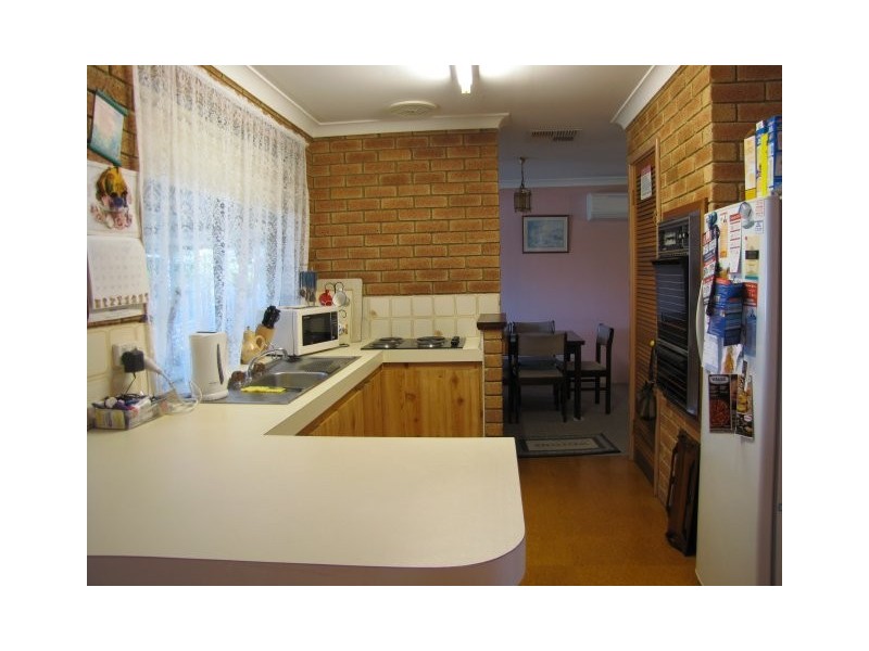 4 AULD COURT, Waikiki WA 6169