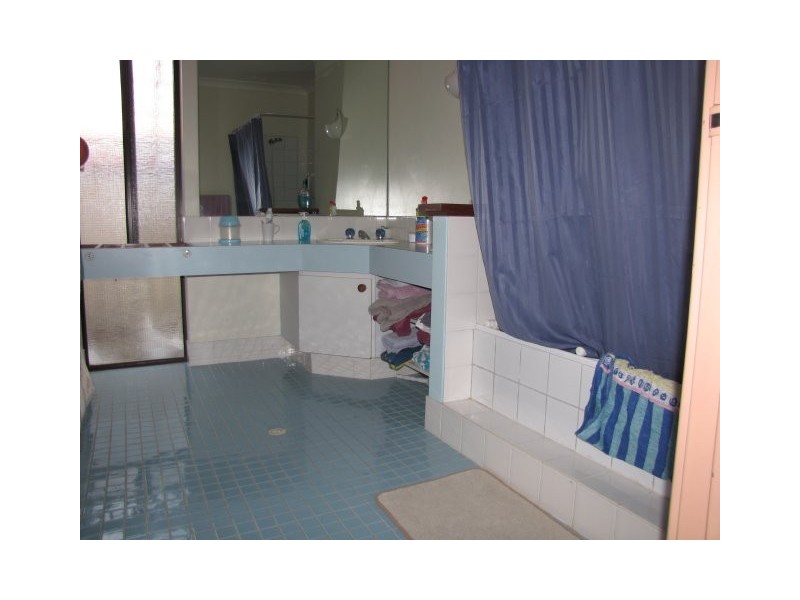 4 AULD COURT, Waikiki WA 6169