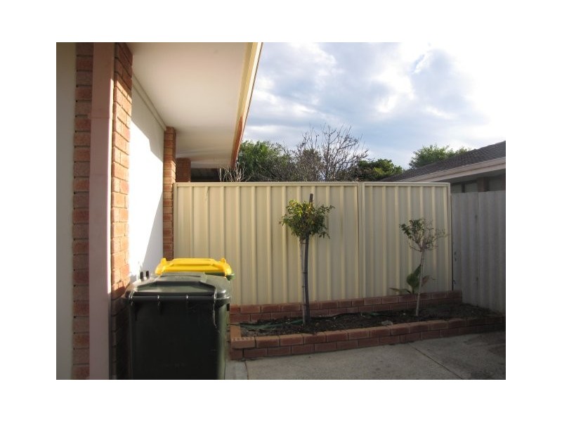 4 AULD COURT, Waikiki WA 6169