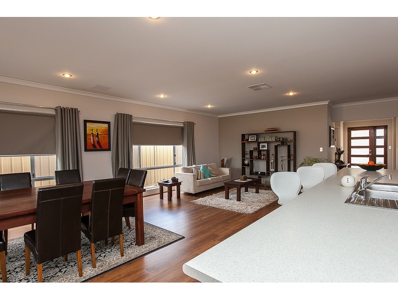 8 Borough Road, Baldivis WA 6171