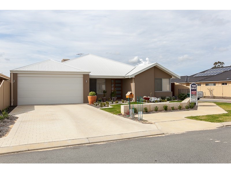 8 Borough Road, Baldivis WA 6171