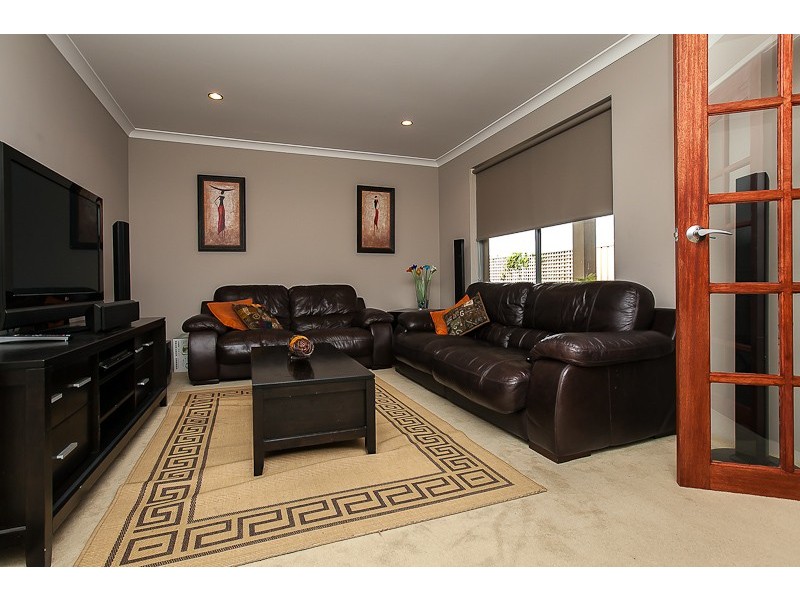 8 Borough Road, Baldivis WA 6171