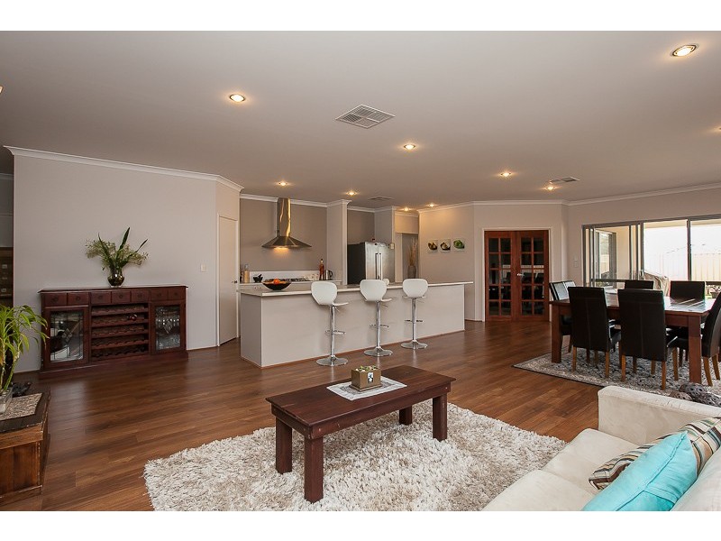 8 Borough Road, Baldivis WA 6171