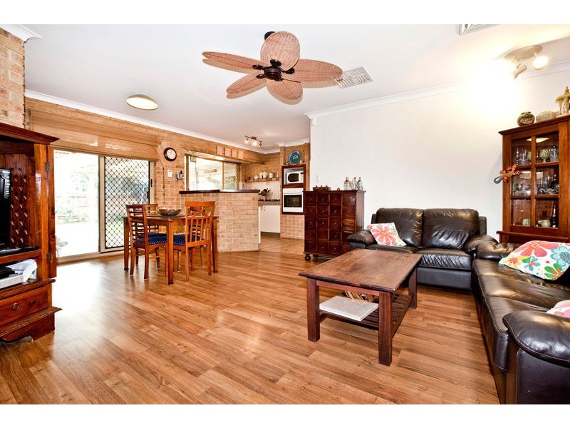 24 Seahaven Street, Safety Bay WA 6169