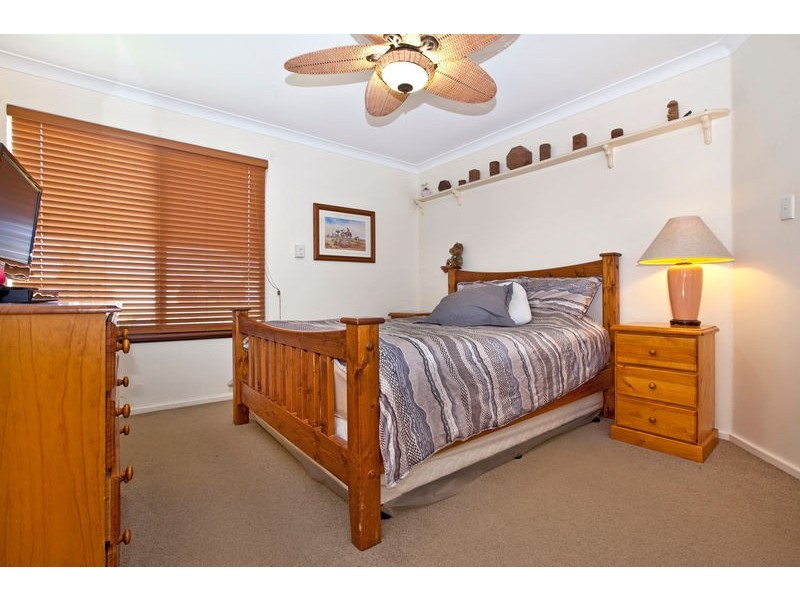 24 Seahaven Street, Safety Bay WA 6169