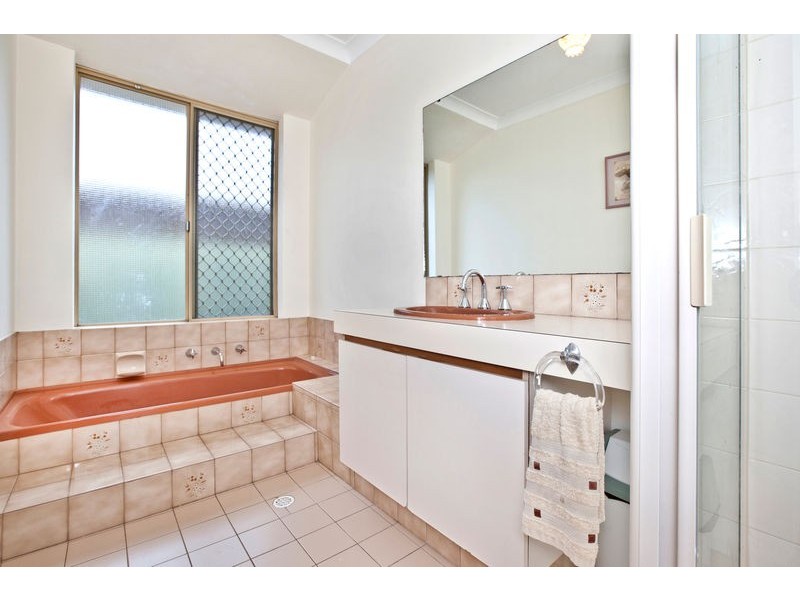 24 Seahaven Street, Safety Bay WA 6169