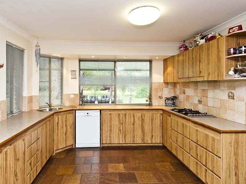 29 Silversmith Street, Wellard WA 6170