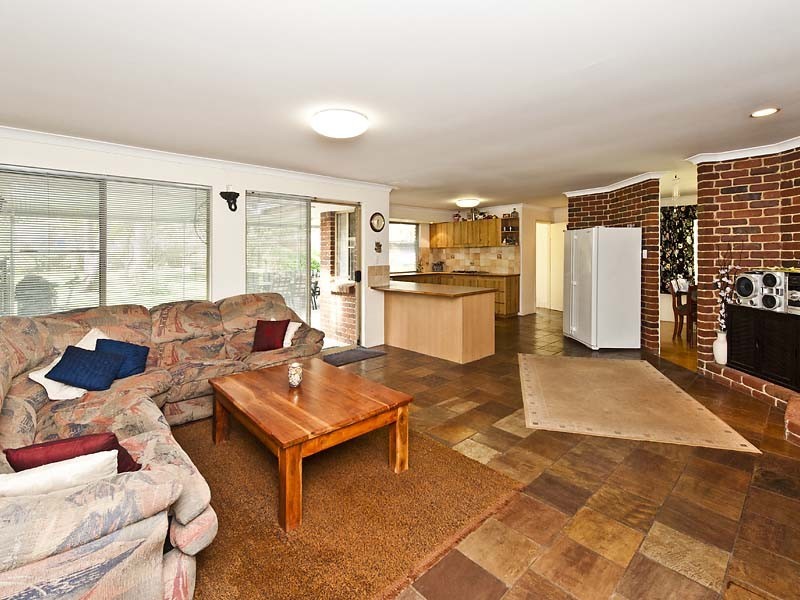29 Silversmith Street, Wellard WA 6170