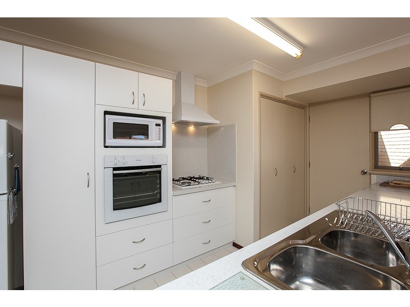 17/20 Kybra Mews, Rockingham WA 6168