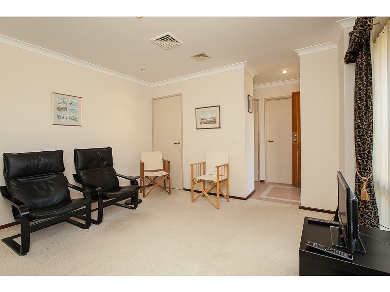 17/20 Kybra Mews, Rockingham WA 6168