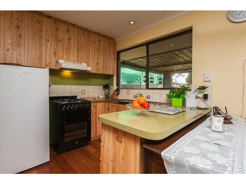 27 Lynda Crescent, Cooloongup WA 6168