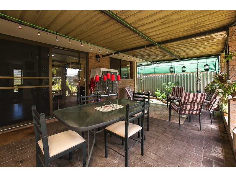 27 Lynda Crescent, Cooloongup WA 6168