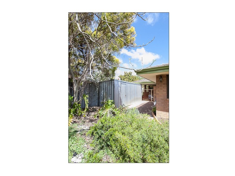 27 Lynda Crescent, Cooloongup WA 6168
