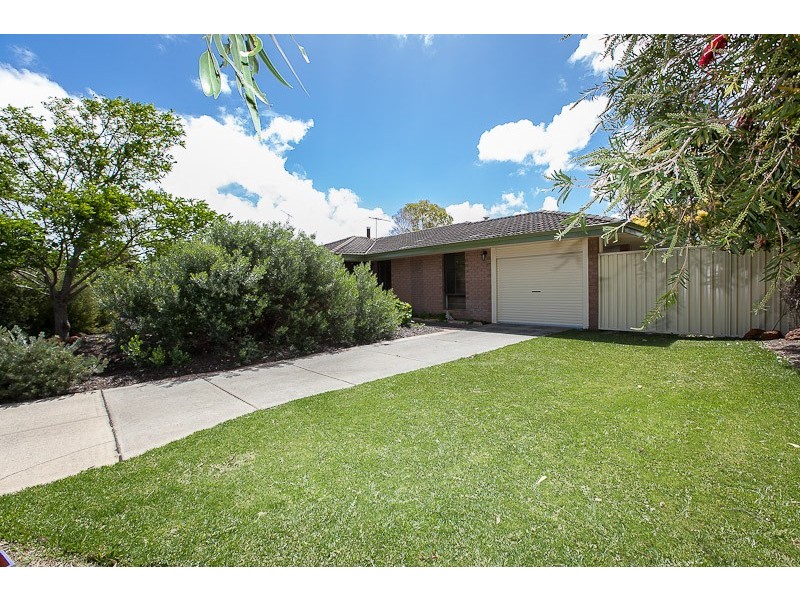 27 Lynda Crescent, Cooloongup WA 6168