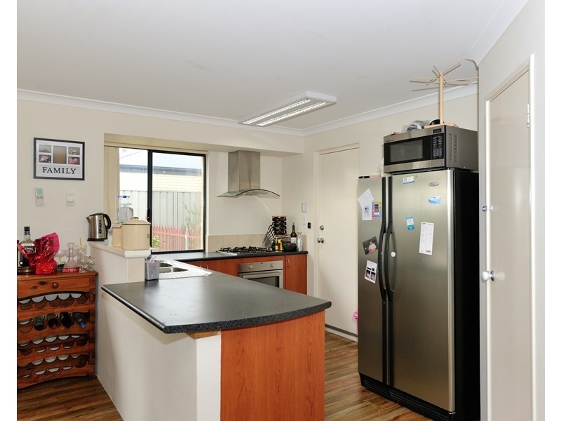 24 Wittering Court, Wellard WA 6170