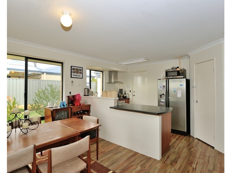 24 Wittering Court, Wellard WA 6170