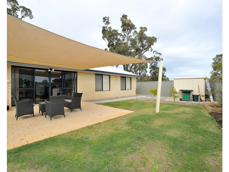 24 Wittering Court, Wellard WA 6170