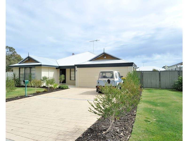 24 Wittering Court, Wellard WA 6170