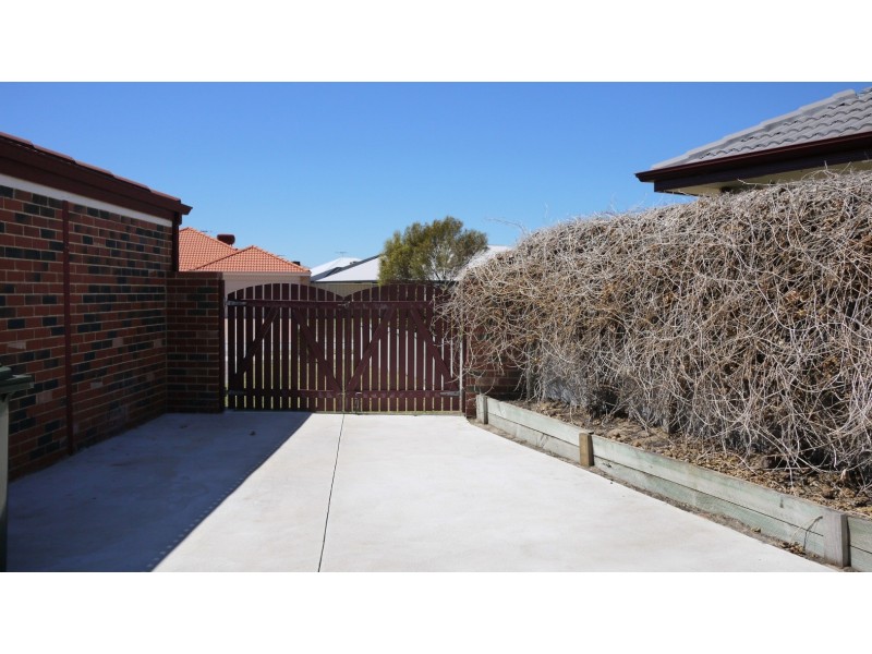 46 Tryall Ave, Port Kennedy WA 6172