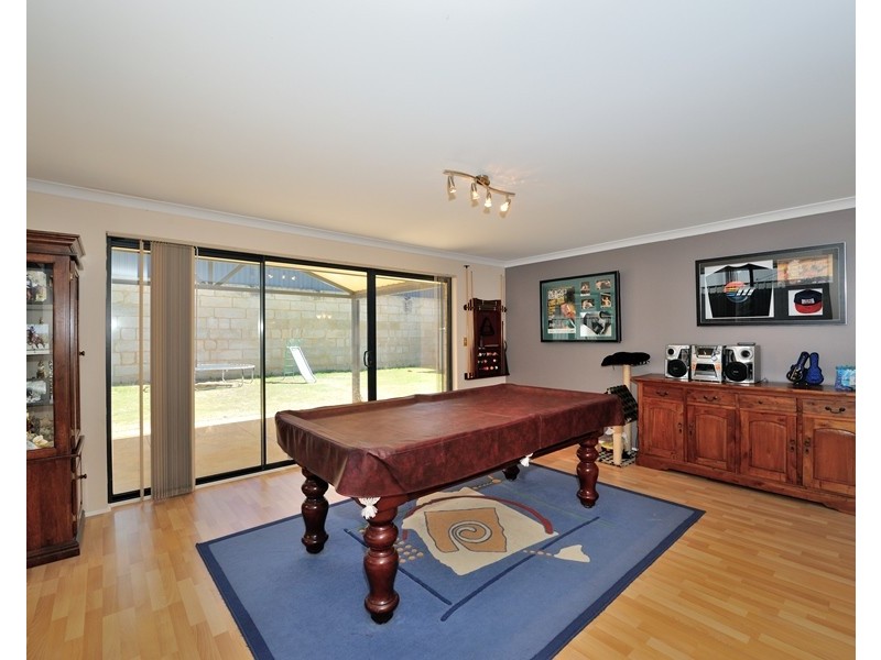 19 Lemongum Drive, Baldivis WA 6171