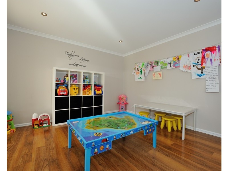 4 Rainbird Street, Baldivis WA 6171