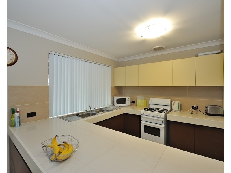 15 Willmott Drive, Cooloongup WA 6168