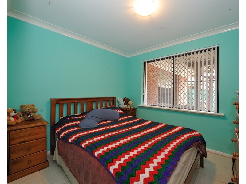 15 Willmott Drive, Cooloongup WA 6168