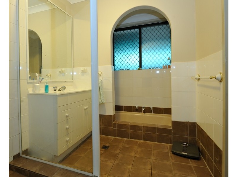 15 Willmott Drive, Cooloongup WA 6168