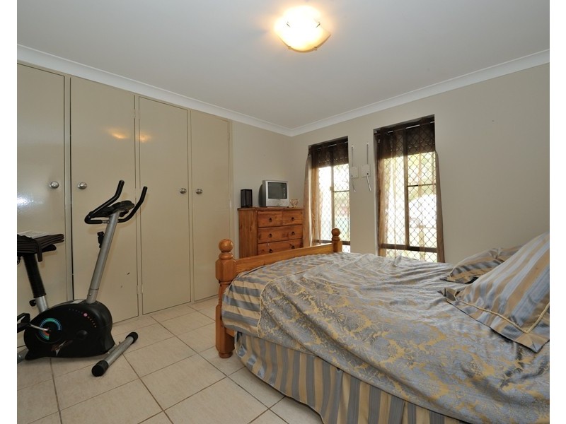 15 Willmott Drive, Cooloongup WA 6168