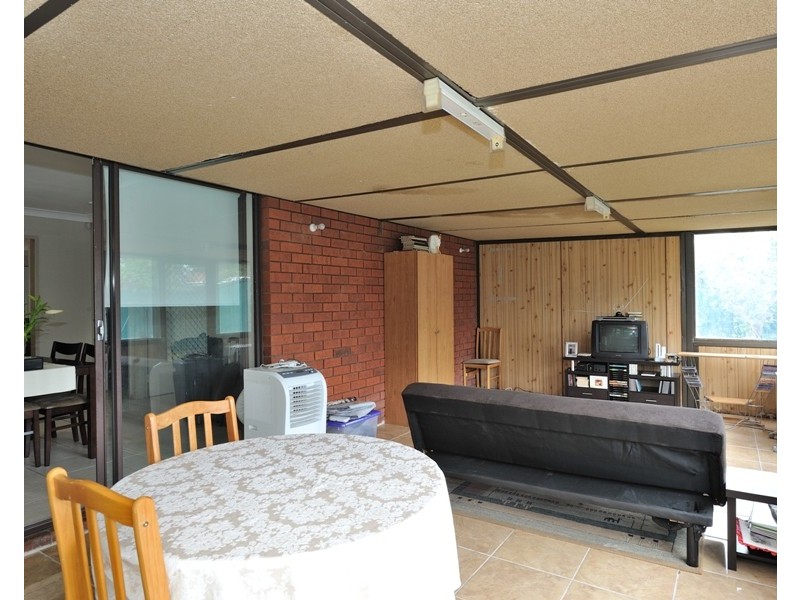 15 Willmott Drive, Cooloongup WA 6168