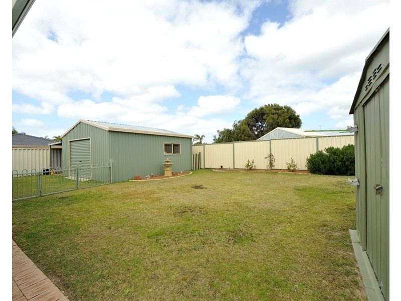 62 CORONATA DRIVE, Warnbro WA 6169