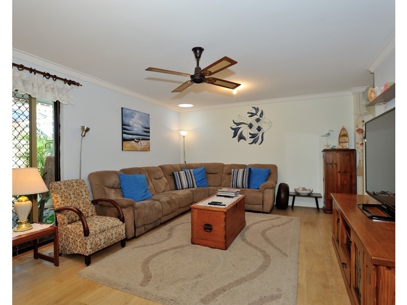 1 Warner Lane, Rockingham WA 6168