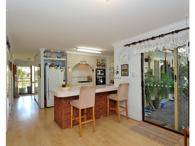 1 Warner Lane, Rockingham WA 6168