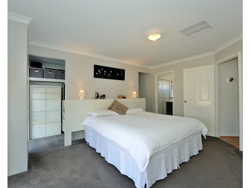 37 Mallard Way, Baldivis WA 6171