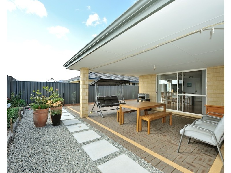 37 Mallard Way, Baldivis WA 6171