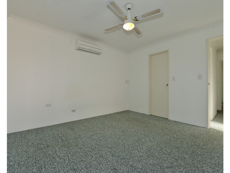 4/60 Elanora Drive, Cooloongup WA 6168