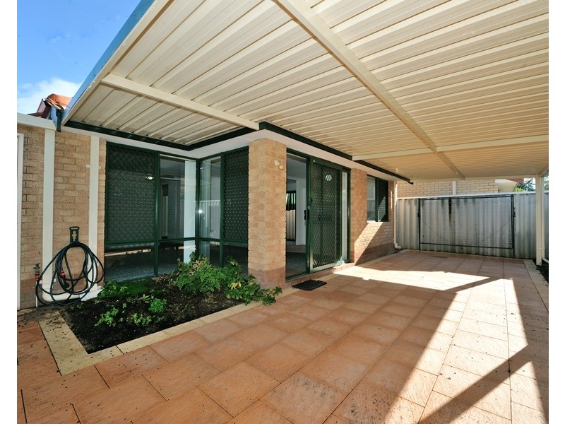 4/60 Elanora Drive, Cooloongup WA 6168