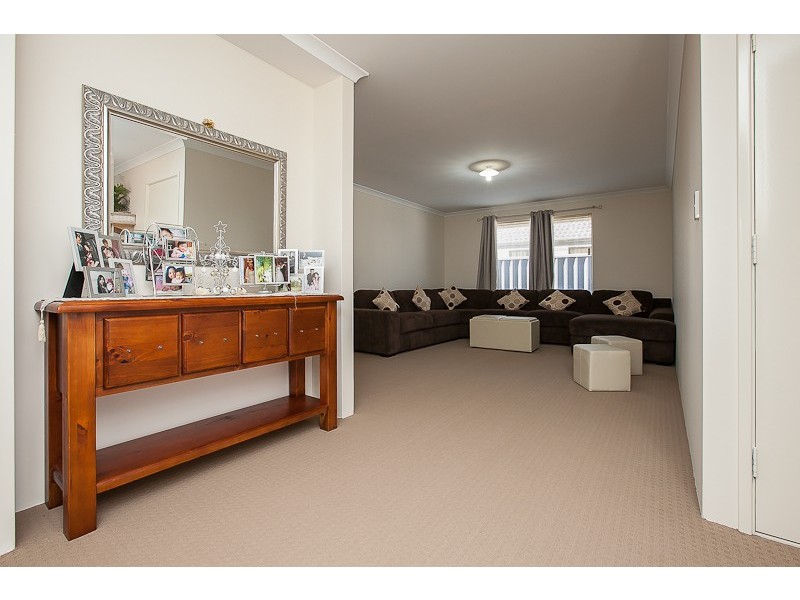 13 Correa Way, Baldivis WA 6171
