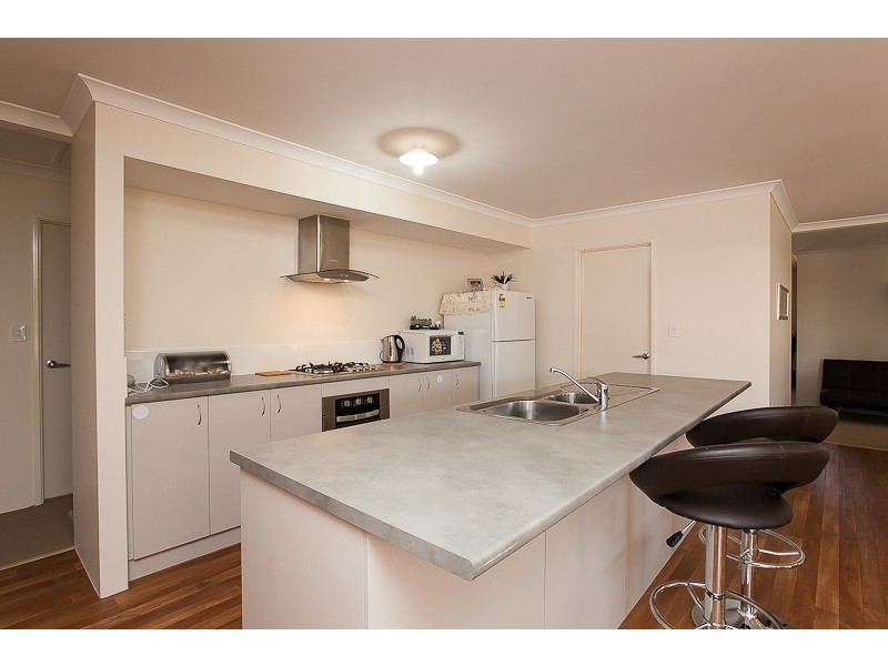 13 Correa Way, Baldivis WA 6171