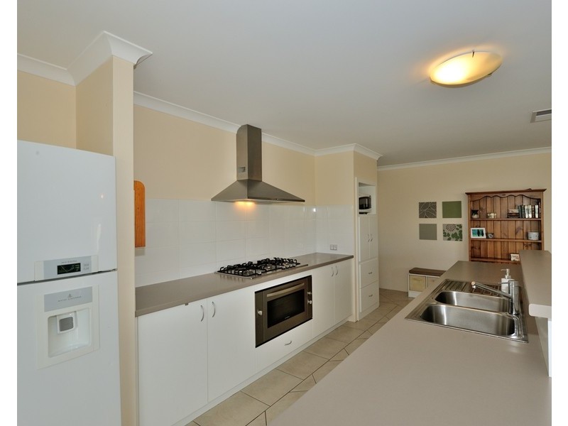 41 Wallaby Parade, Baldivis WA 6171