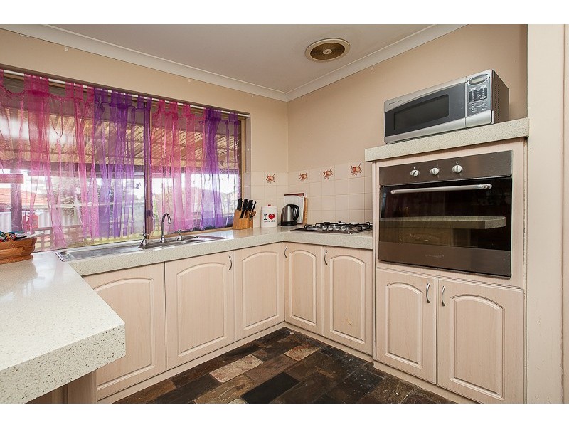 101 Woodbridge Drive, Cooloongup WA 6168