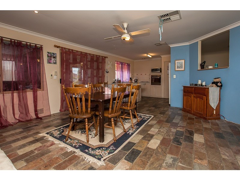 101 Woodbridge Drive, Cooloongup WA 6168