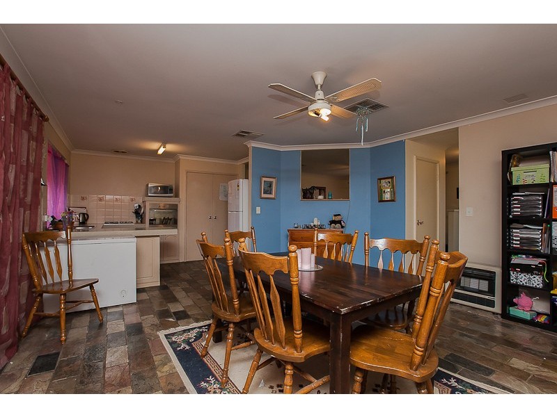 101 Woodbridge Drive, Cooloongup WA 6168