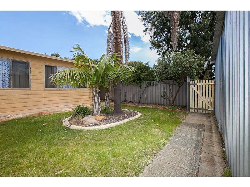 101 Woodbridge Drive, Cooloongup WA 6168